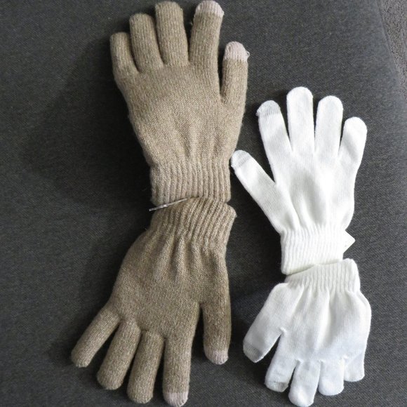 Tech Gloves, Set Of Two, Men's And Women's - Picture 5 of 6